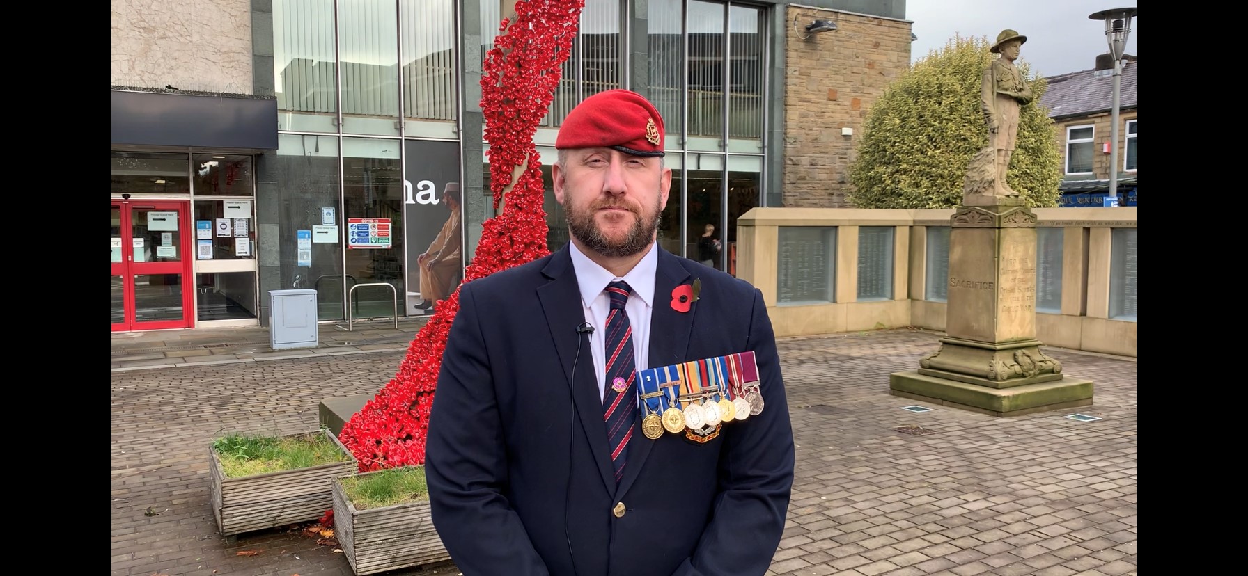 Photo of ex-serviceman Paul Tunstill at Nelson Cenotaph