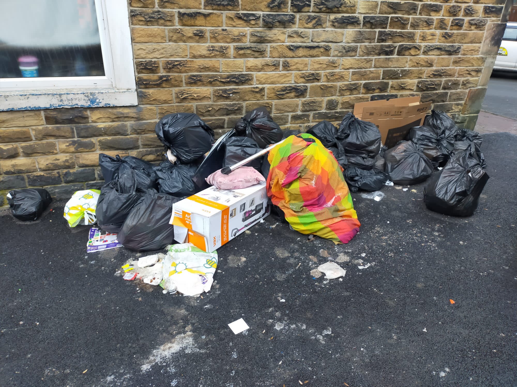 Two Nelson residents have been fined over £2,700 between them for persistently dumping waste